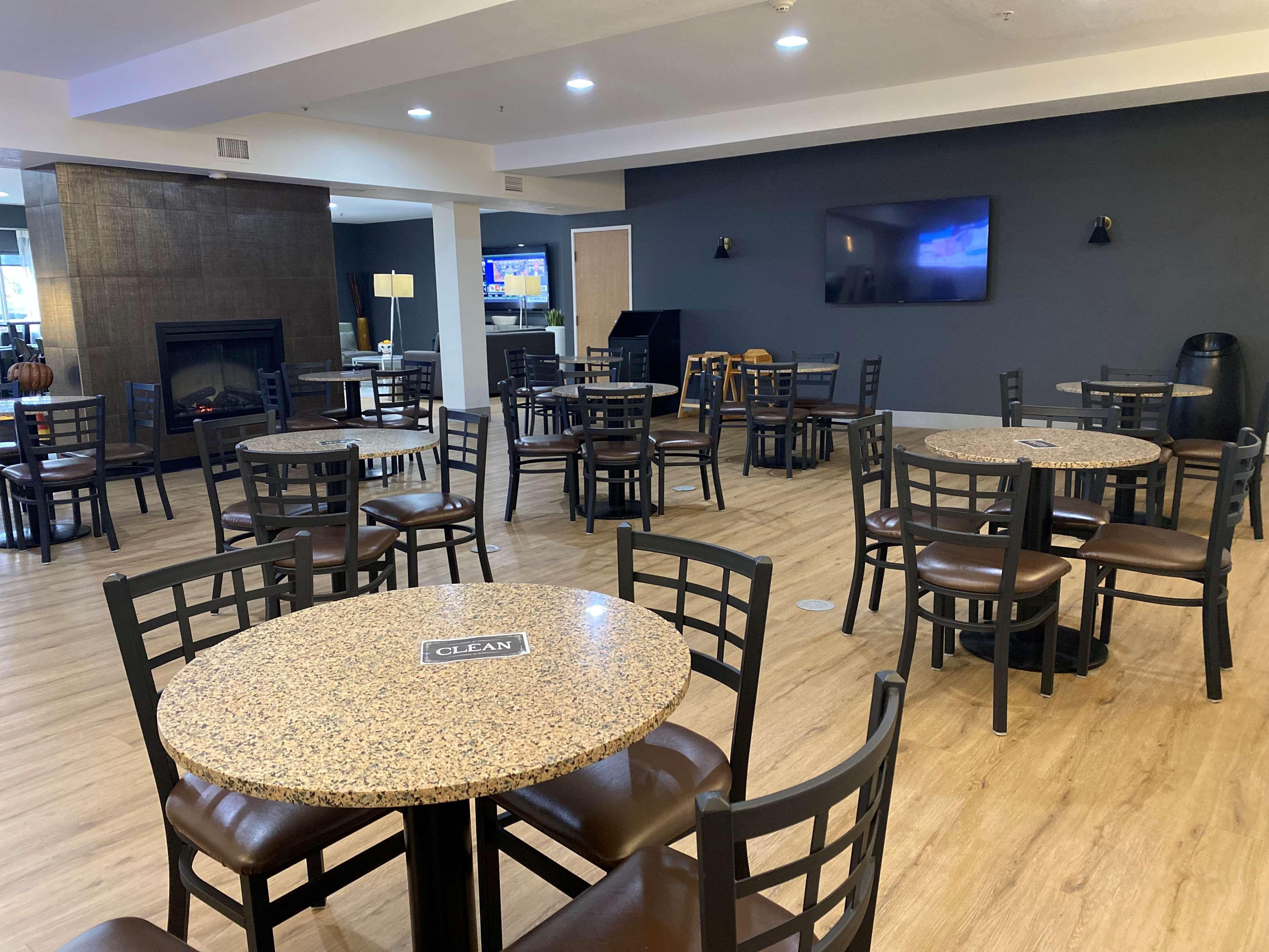 加佩珀特里机​​场贝斯特韦斯特酒店 艾尔韦高地 外观 照片
